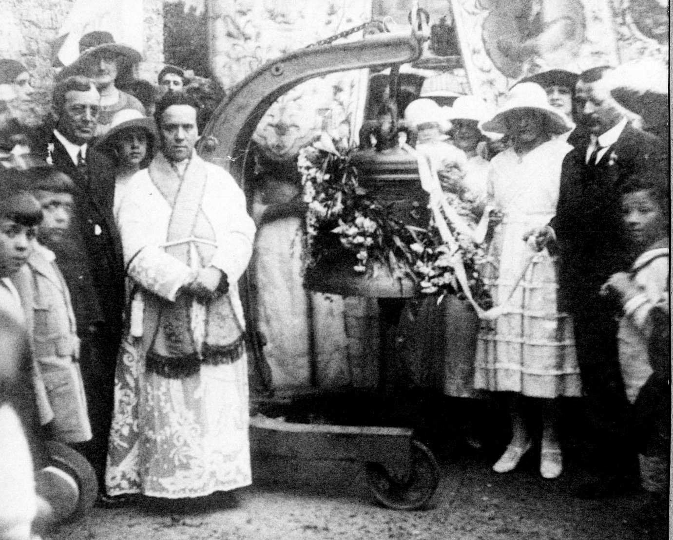Se cumplen 105 años de la bendición de una campana donada a la Parroquia de Belén