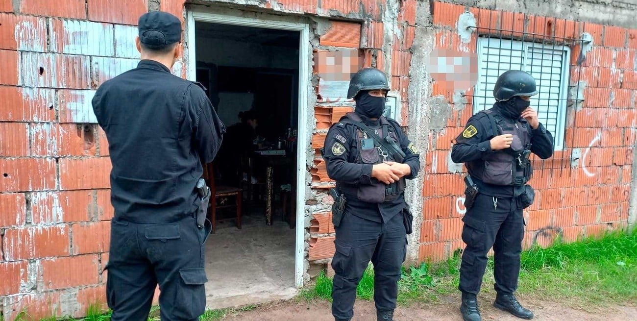 Golpe al narcomenudeo en Maquinista Savio: droga incautada y dos detenidos