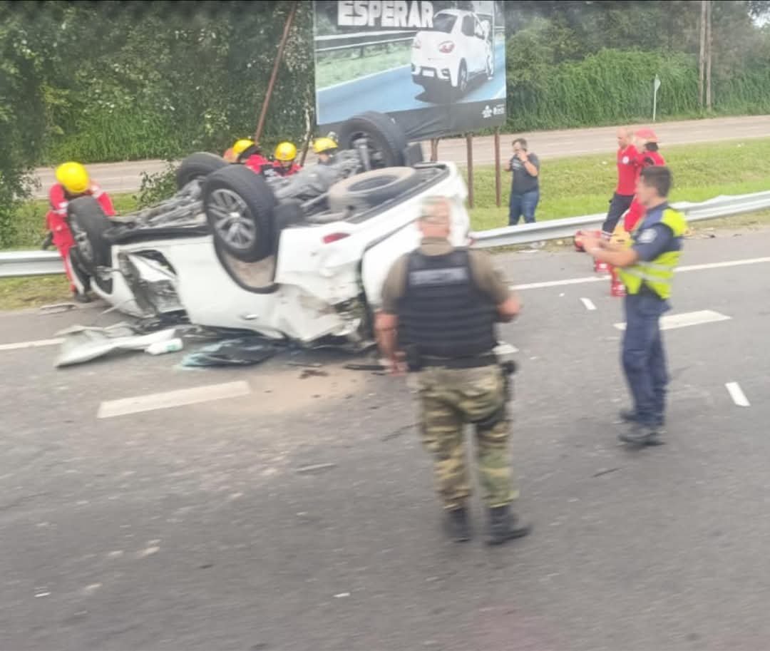 Vuelco en la subida de la Ruta 26