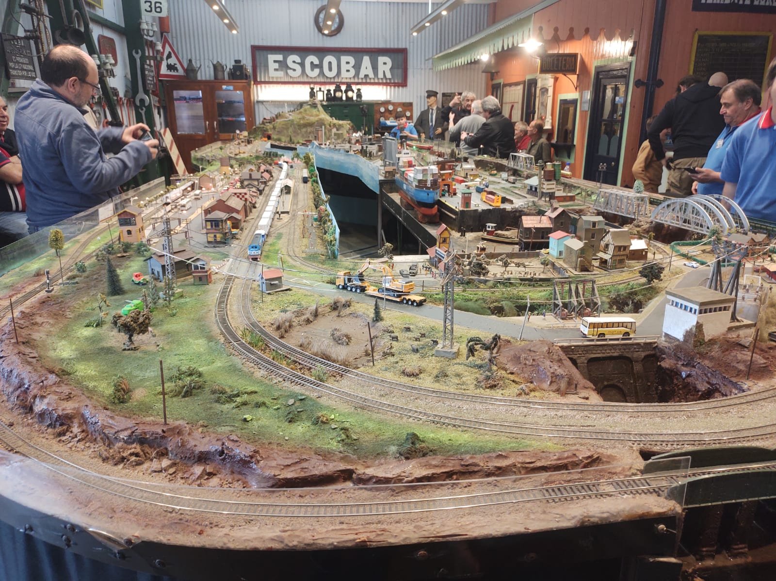 Emotivo homenaje a Alfredo Melidore en el Museo del Tren de Escobar